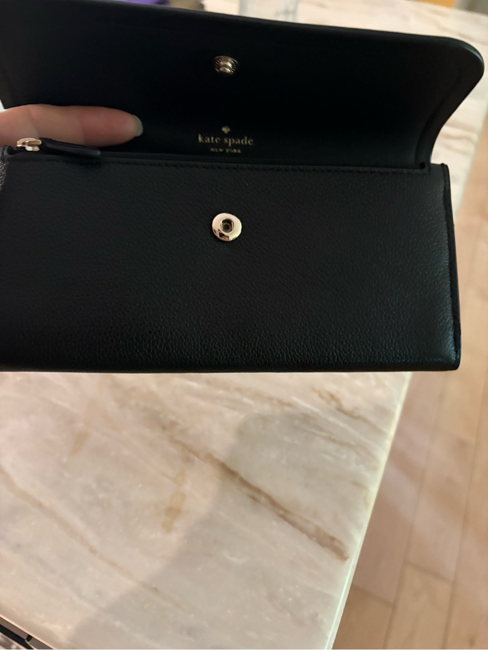 kate spade black leather continental wallet with gold logo - Picture 6 of 10